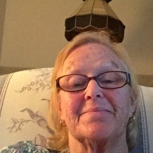 Meet your Posher, Anne
